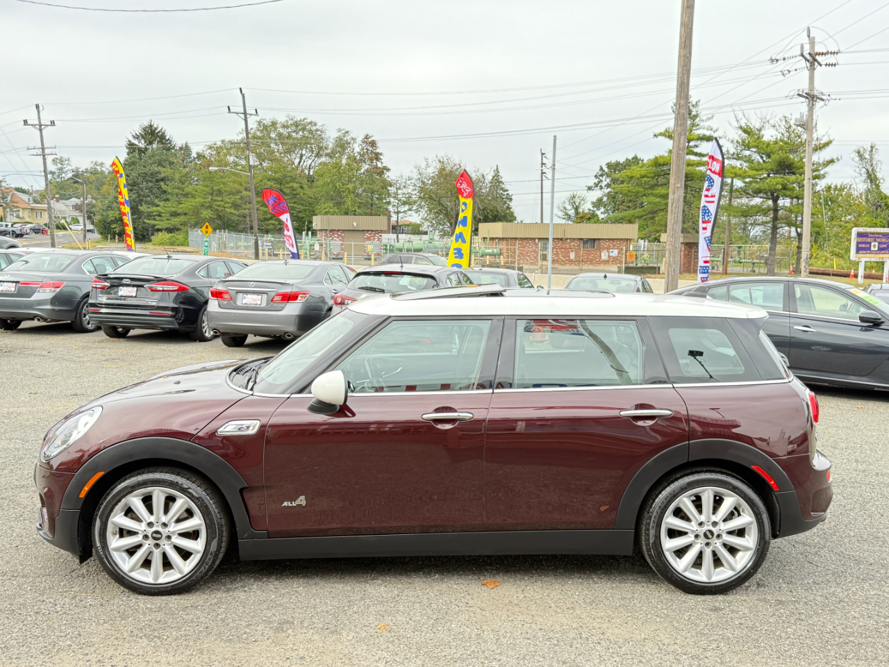 2017 Mini Clubman Base S ALL4 photo 7