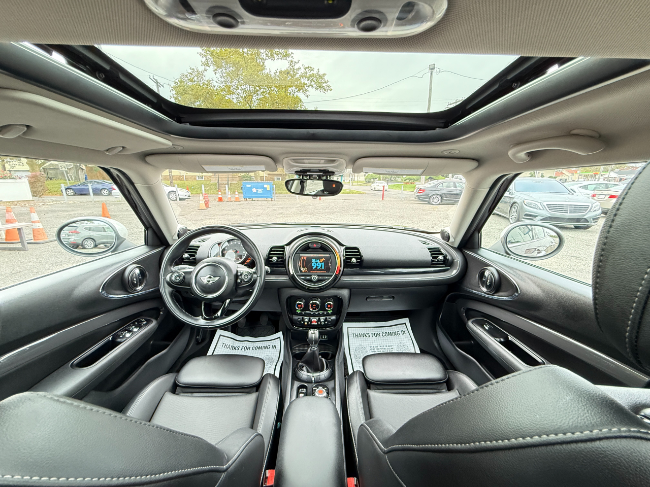 2017 Mini Clubman Base S ALL4 photo 25