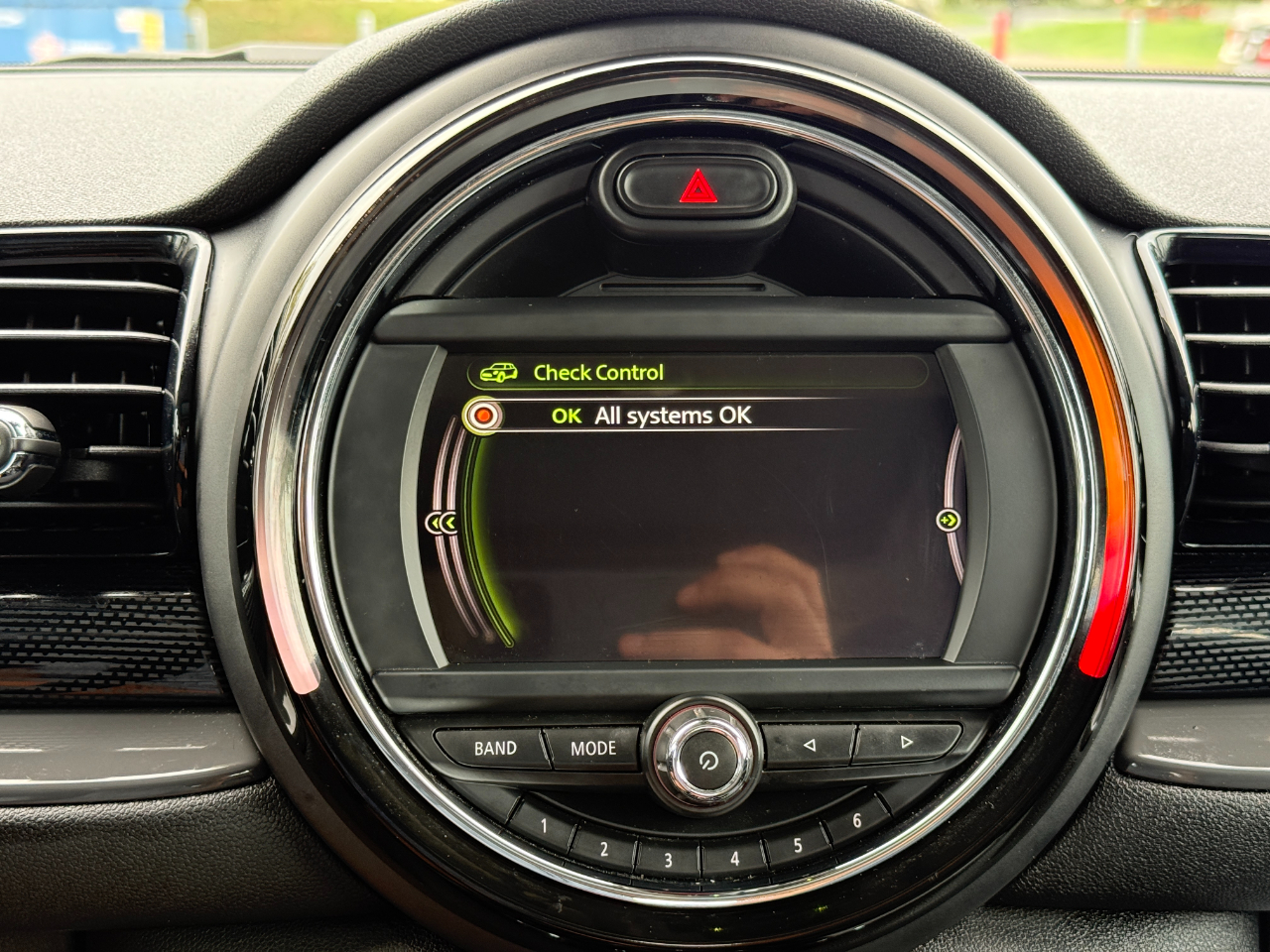 2017 Mini Clubman Base S ALL4 photo 61