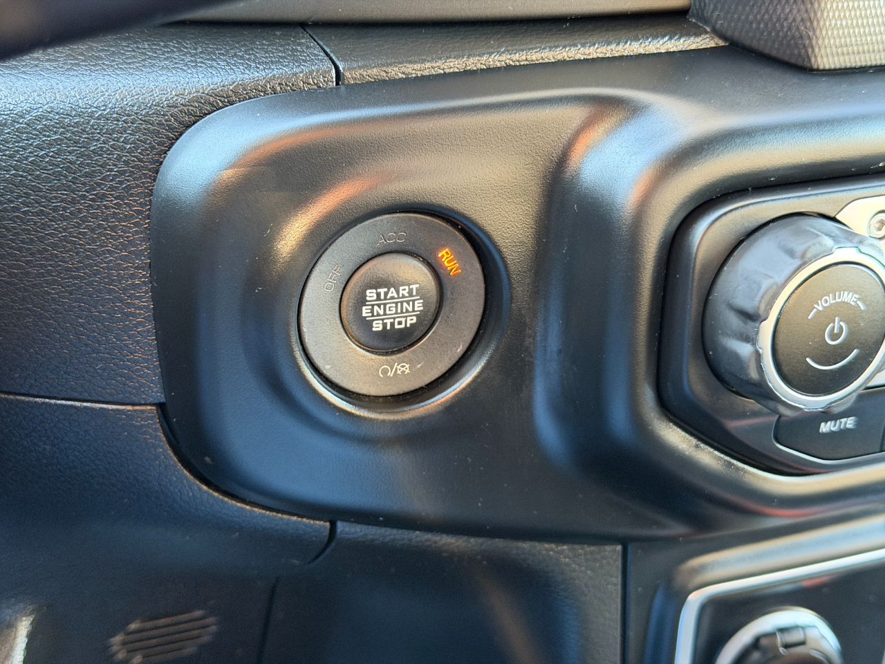 Jeep Wrangler Unlimited Sport S 4x4 2019 Jeep Wrangler Unlimited Sport S 4x4 2019