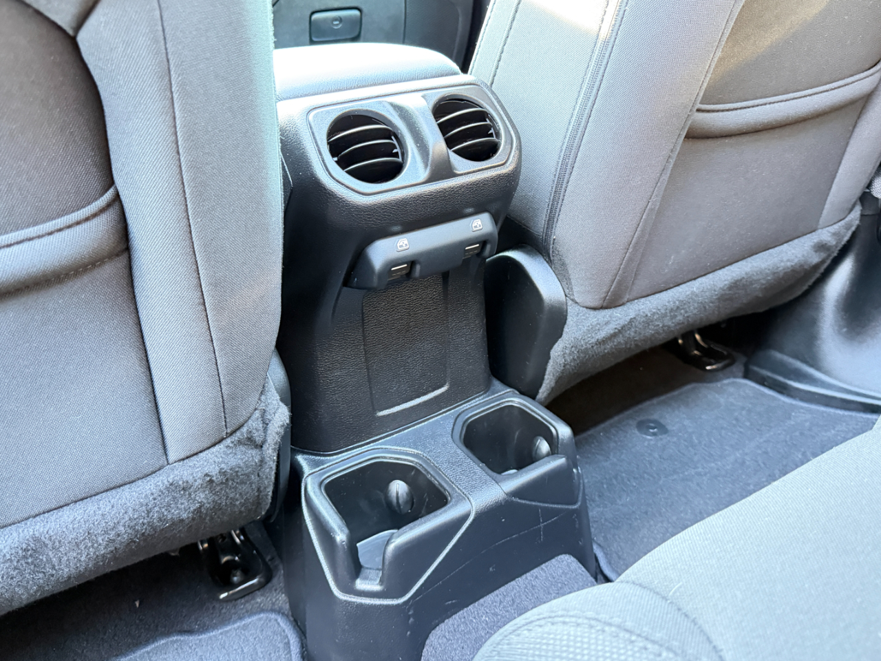 Jeep Wrangler Unlimited Sport S 4x4 2019 Jeep Wrangler Unlimited Sport S 4x4 2019