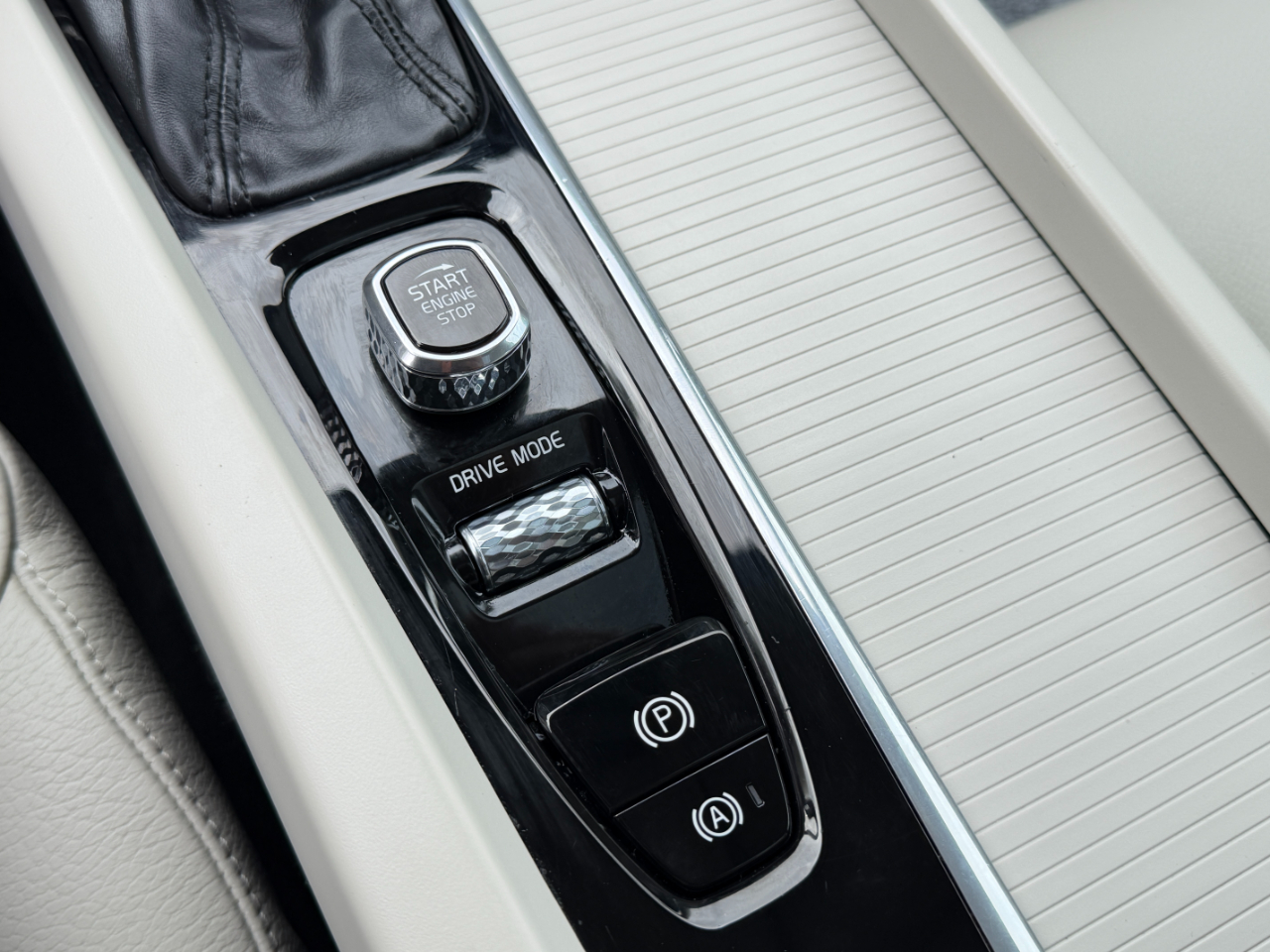 Volvo S60 T5 Momentum 2020