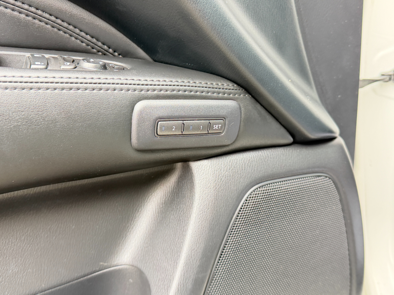 Infiniti QX60 Base AWD 2015 Infiniti QX60 Base AWD 2015