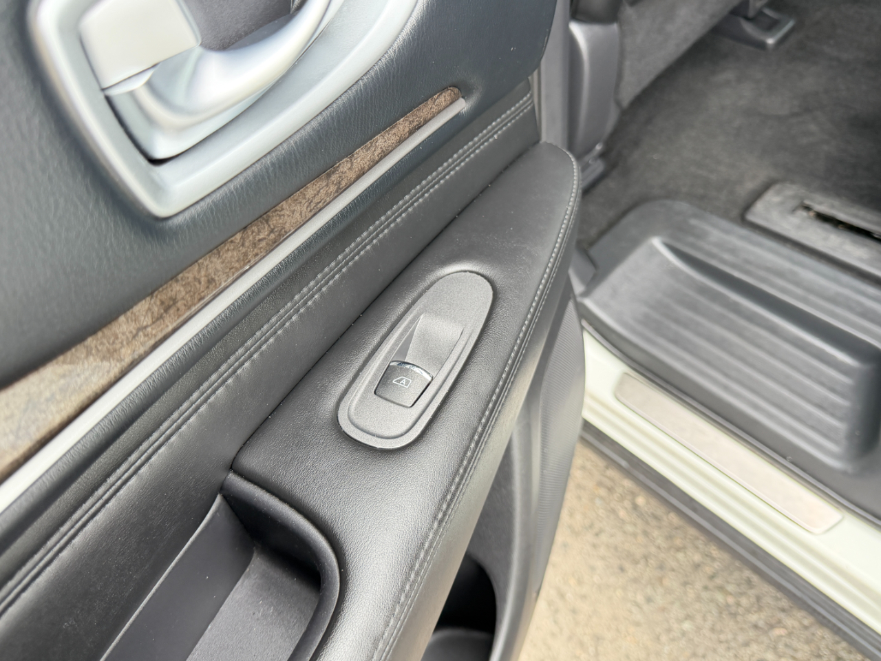 Infiniti QX60 Base AWD 2015 Infiniti QX60 Base AWD 2015