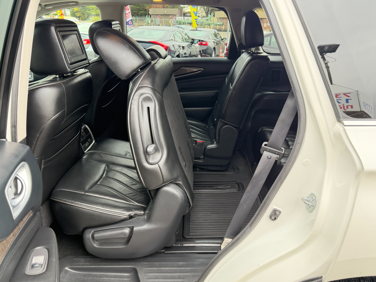 Infiniti QX60 Base AWD 2015 Infiniti QX60 Base AWD 2015