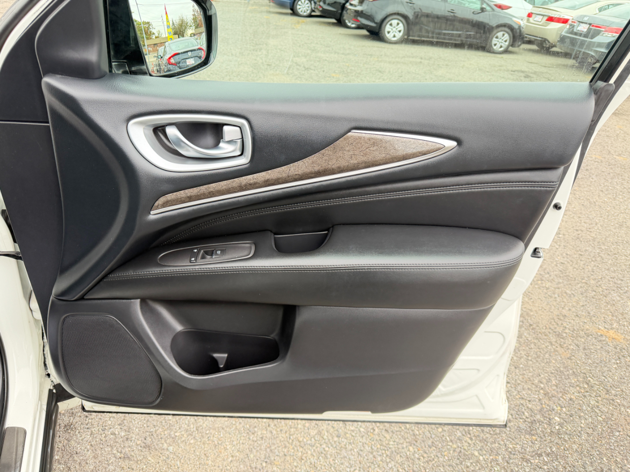 Infiniti QX60 Base AWD 2015 Infiniti QX60 Base AWD 2015