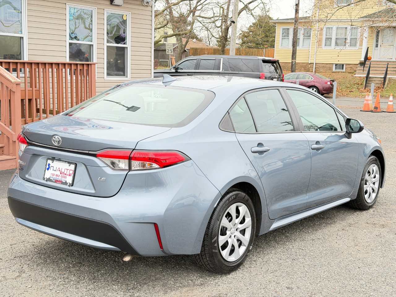 Toyota Corolla LE 2022