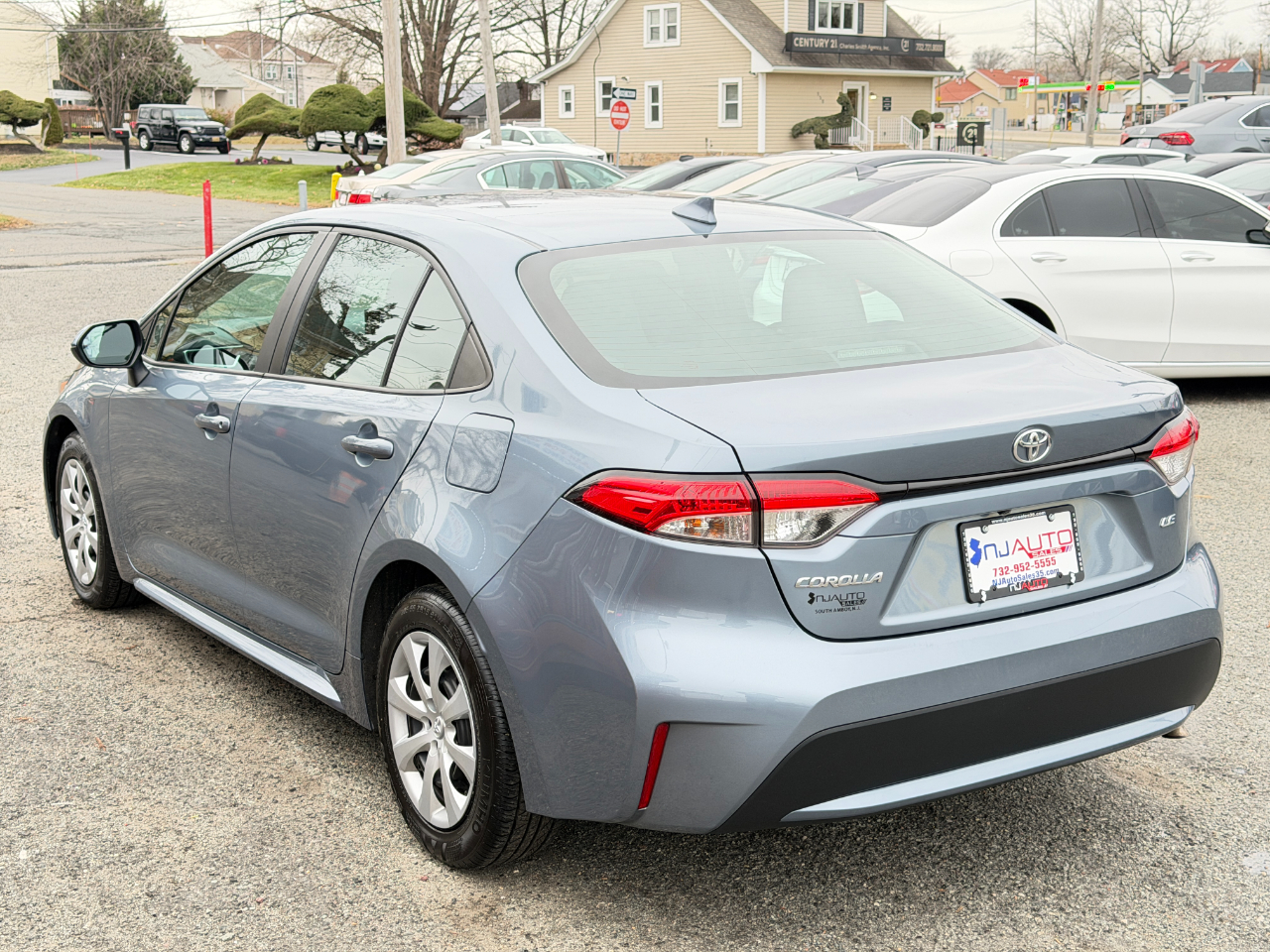 Toyota Corolla LE 2022