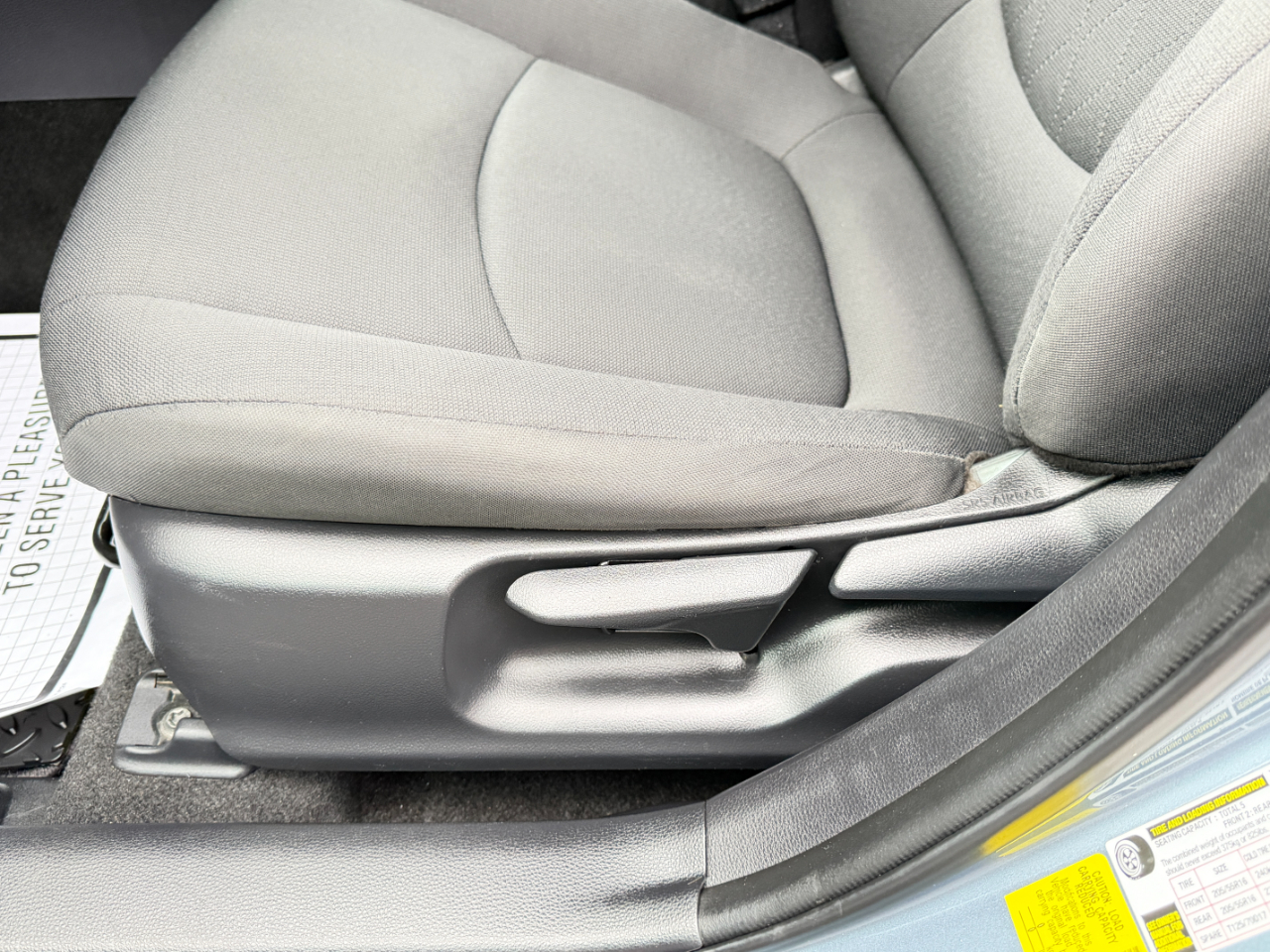 Toyota Corolla LE 2022