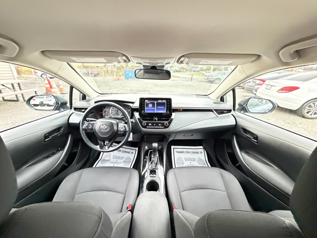 Toyota Corolla LE 2022