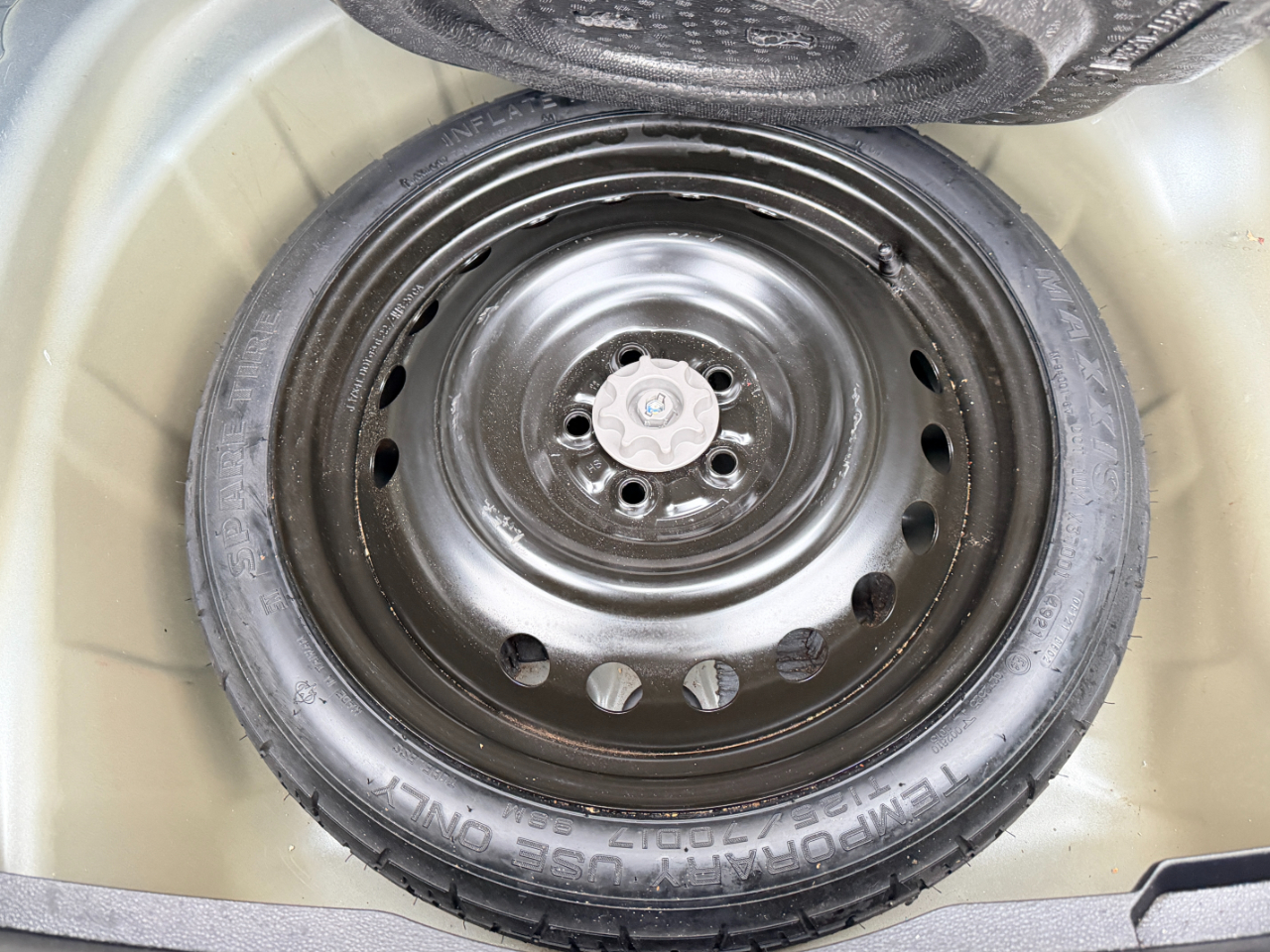 Toyota Corolla LE 2022