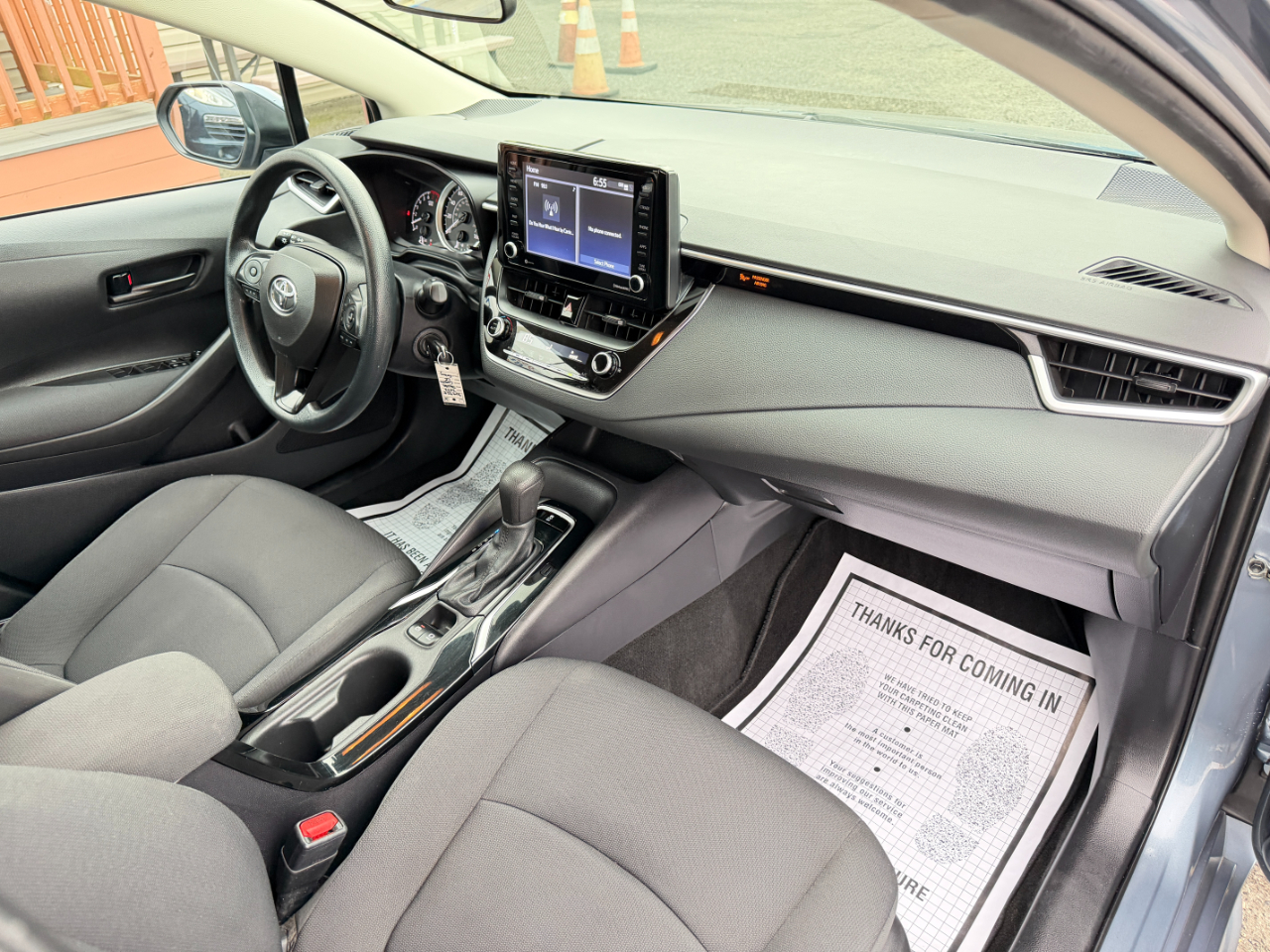 Toyota Corolla LE 2022