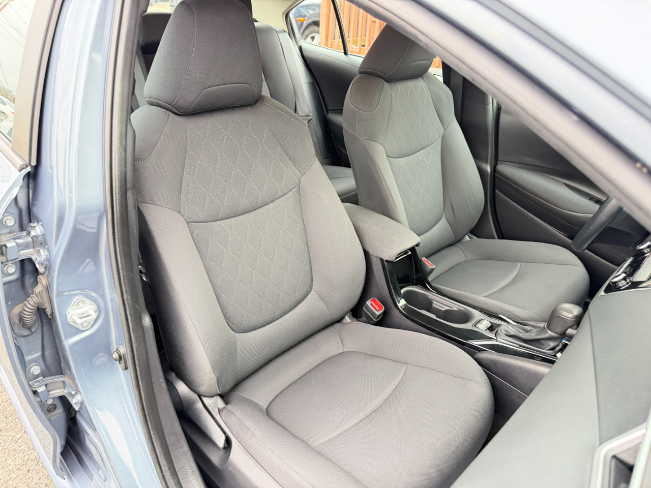 Toyota Corolla LE 2022