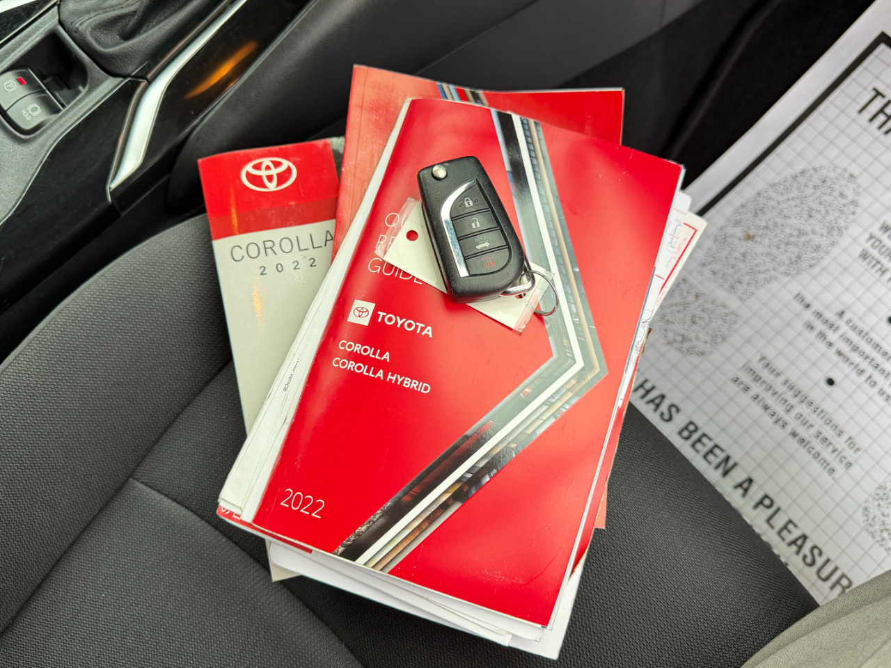 Toyota Corolla LE 2022