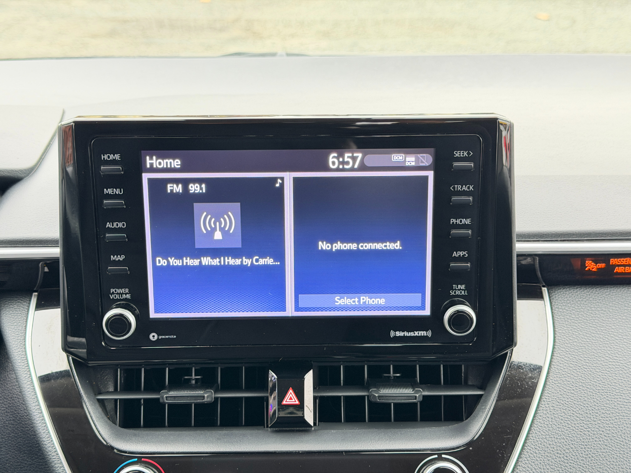 Toyota Corolla LE 2022