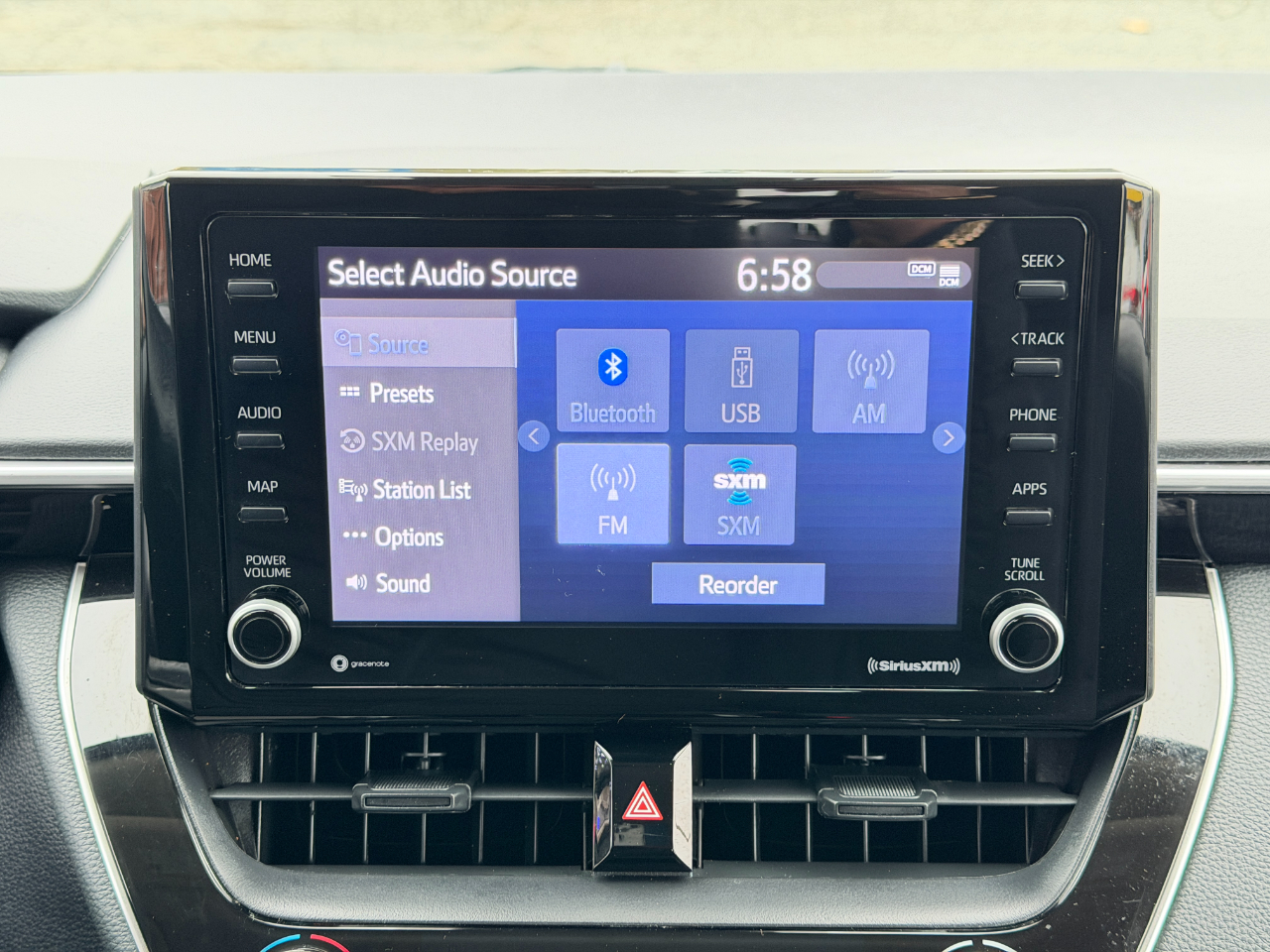 Toyota Corolla LE 2022