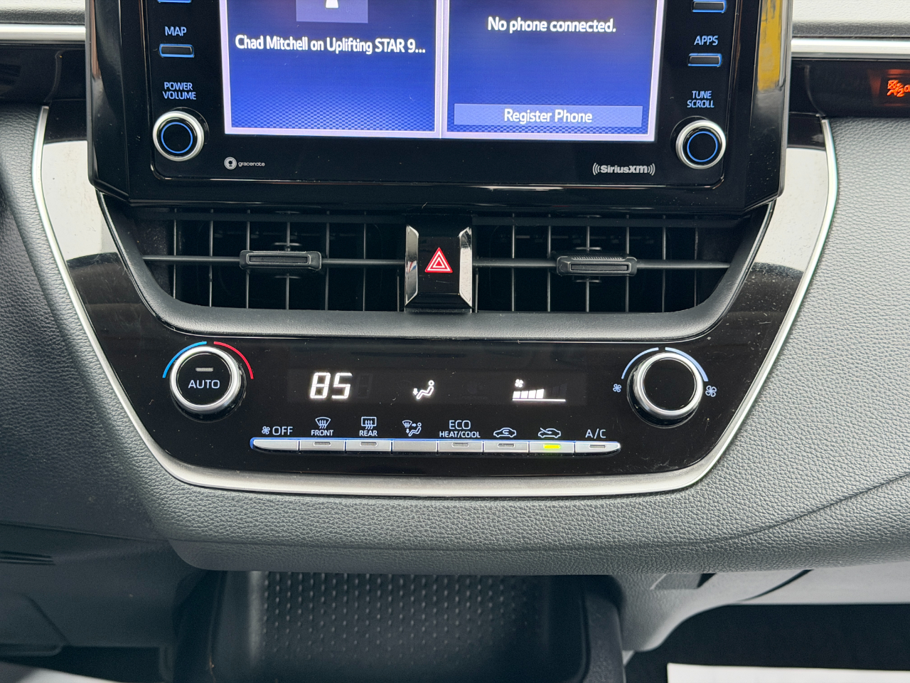 Toyota Corolla LE 2022