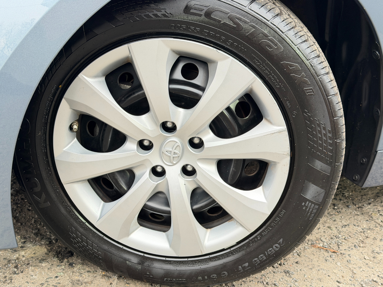 Toyota Corolla LE 2022