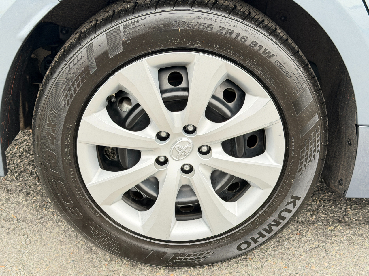 Toyota Corolla LE 2022