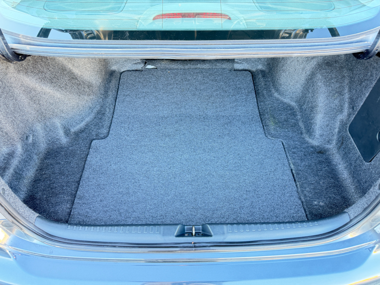 Honda Accord Sdn 4dr Sdn EX Manual w/Leather 2004