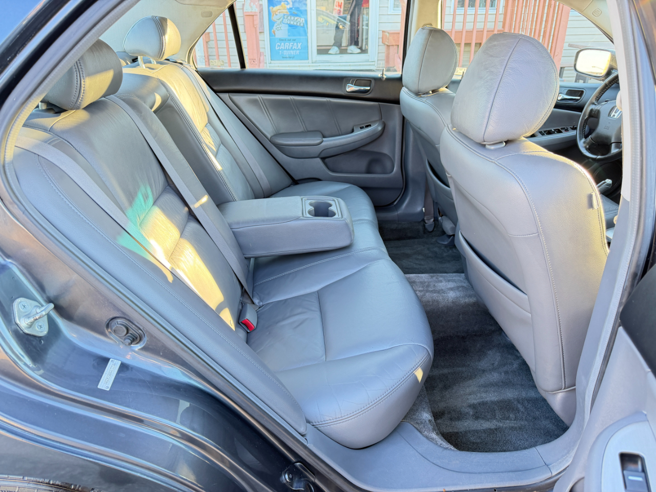 Honda Accord Sdn 4dr Sdn EX Manual w/Leather 2004