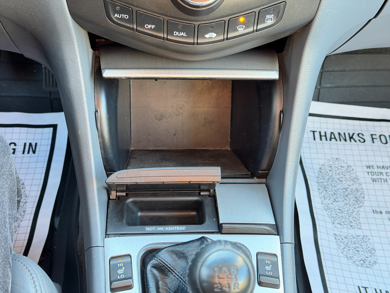 Honda Accord Sdn 4dr Sdn EX Manual w/Leather 2004