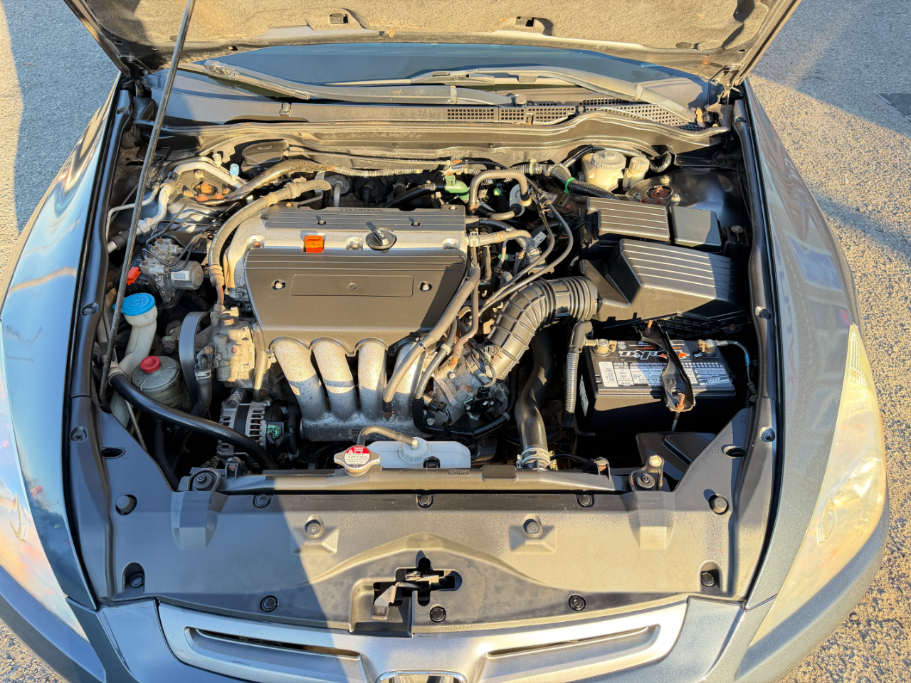 Honda Accord Sdn 4dr Sdn EX Manual w/Leather 2004