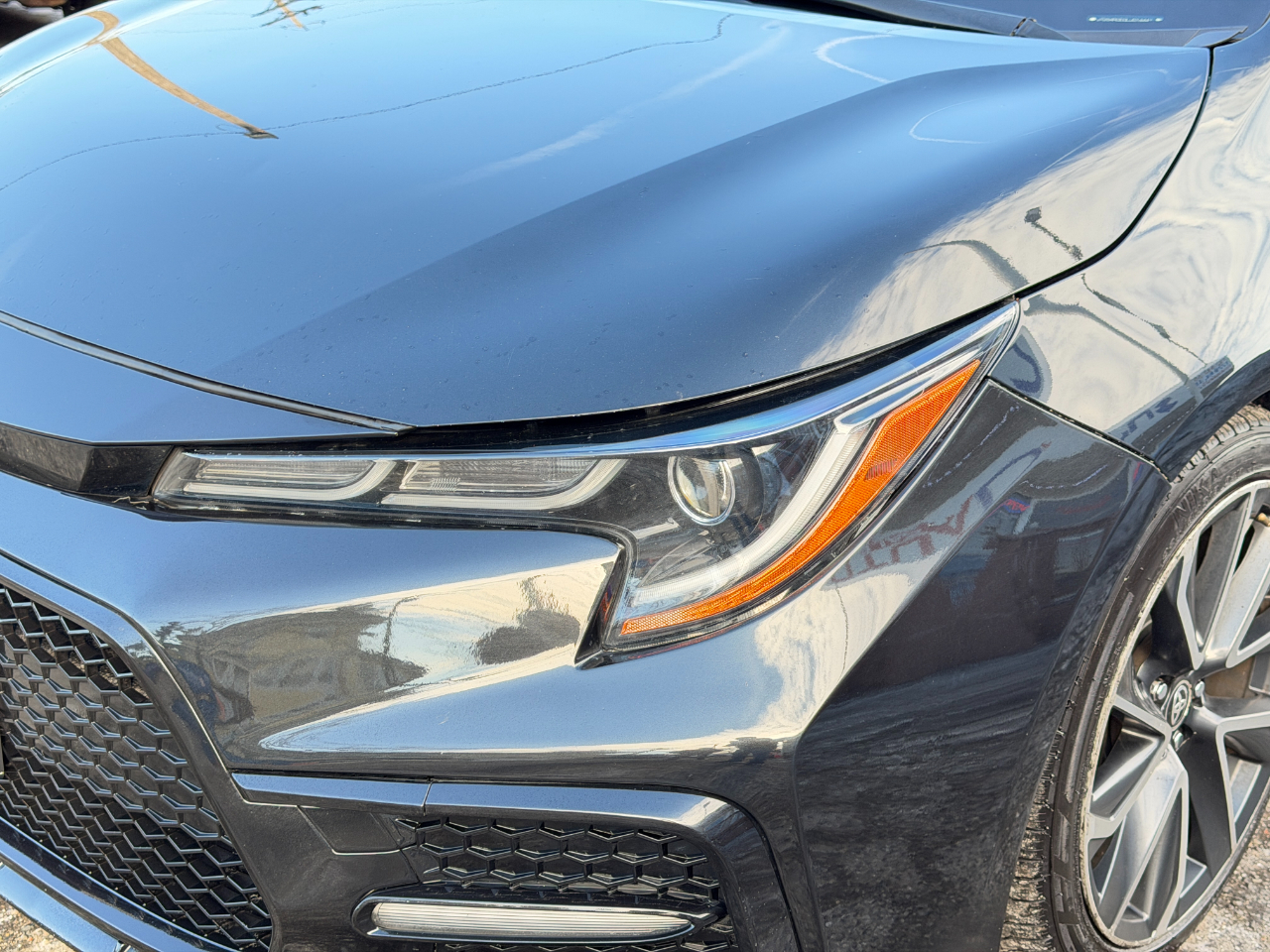 Toyota Corolla SE CVT (Natl) 2020