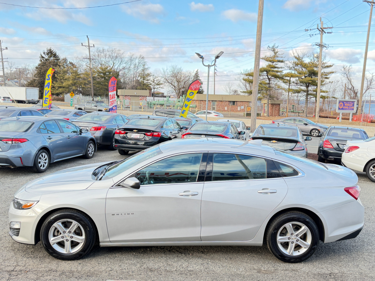 Chevrolet Malibu 4dr Sdn LT 2022