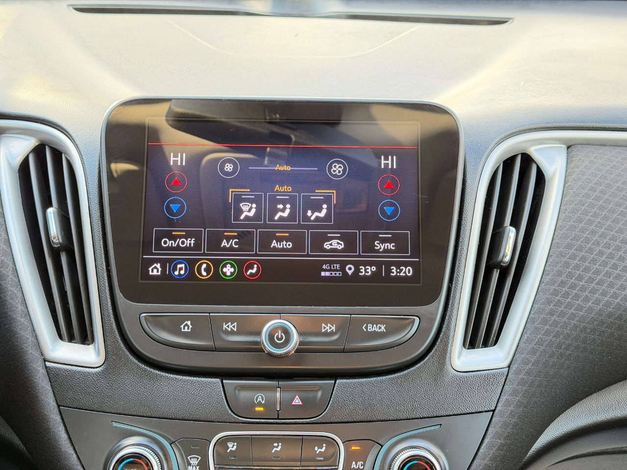 Chevrolet Malibu 4dr Sdn LT 2022