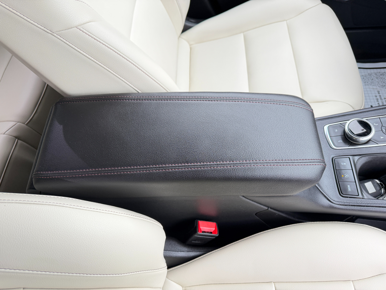 Cadillac XT4 Sport AWD 2019