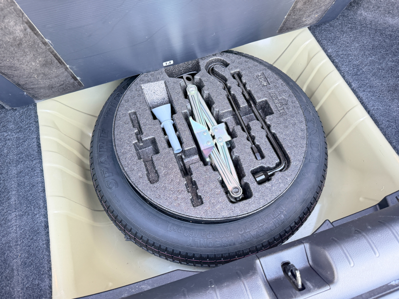 Honda Civic LX Honda Sensing Sedan CVT 2020