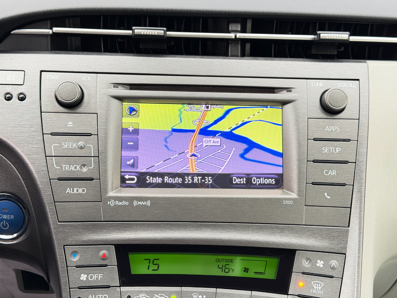 Toyota Prius Prius II 2012