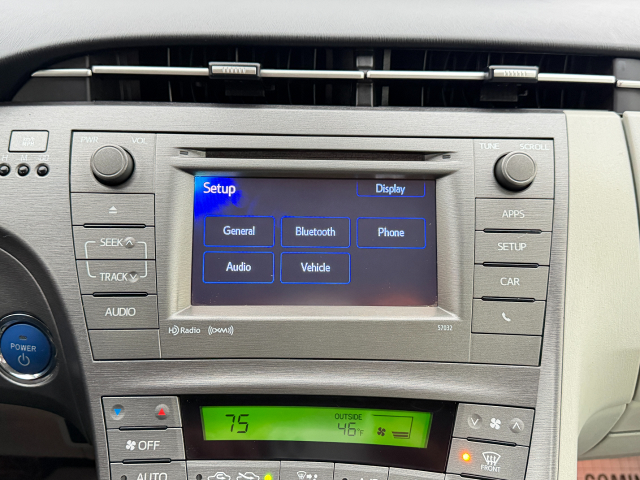 Toyota Prius Prius II 2012