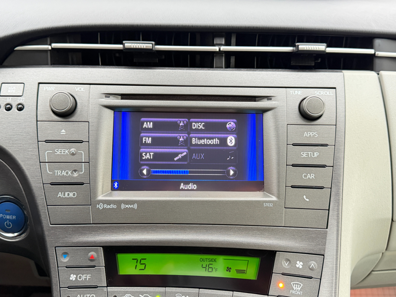 Toyota Prius Prius II 2012