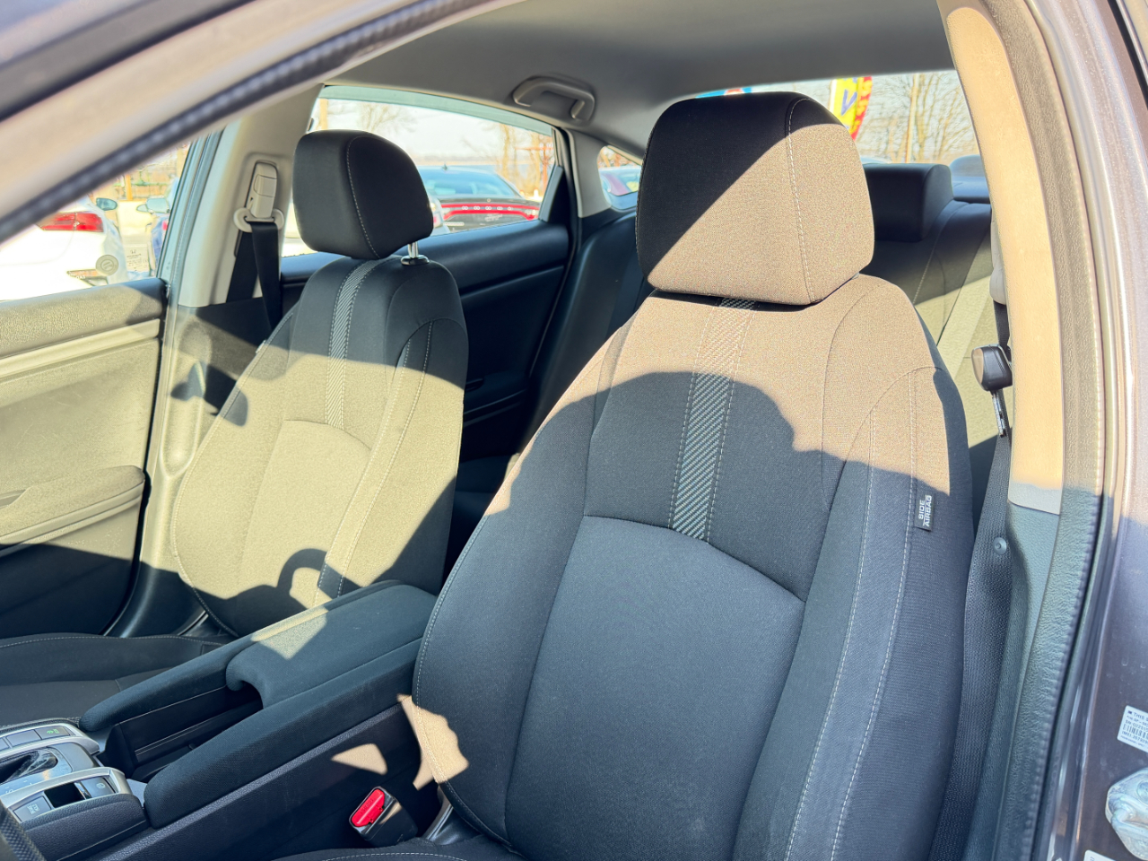 Honda Civic LX Sedan CVT 2017