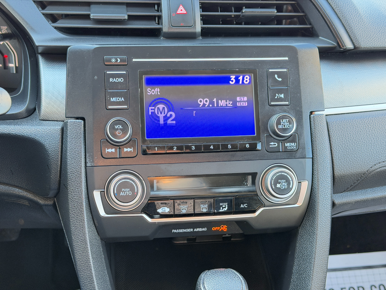 Honda Civic LX Sedan CVT 2017