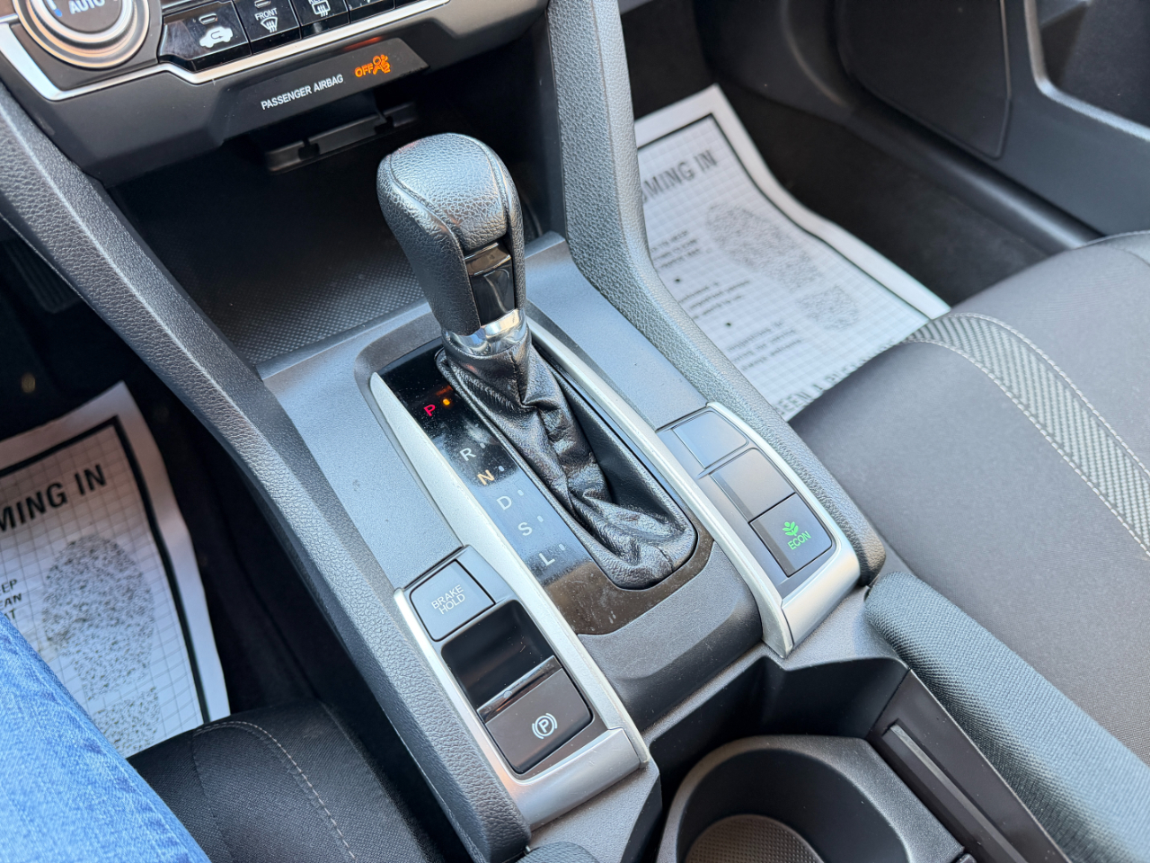 Honda Civic LX Sedan CVT 2017