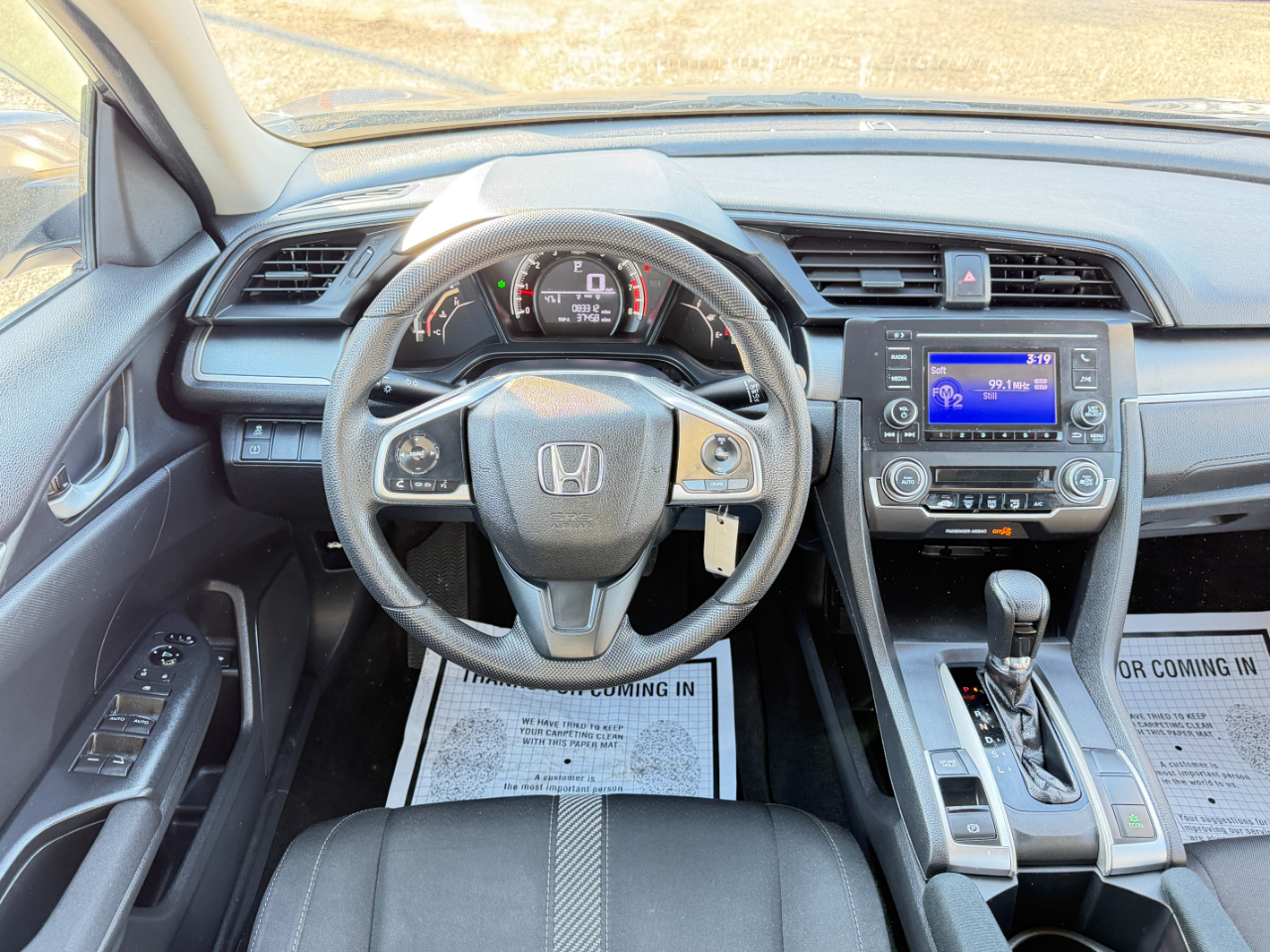 Honda Civic LX Sedan CVT 2017