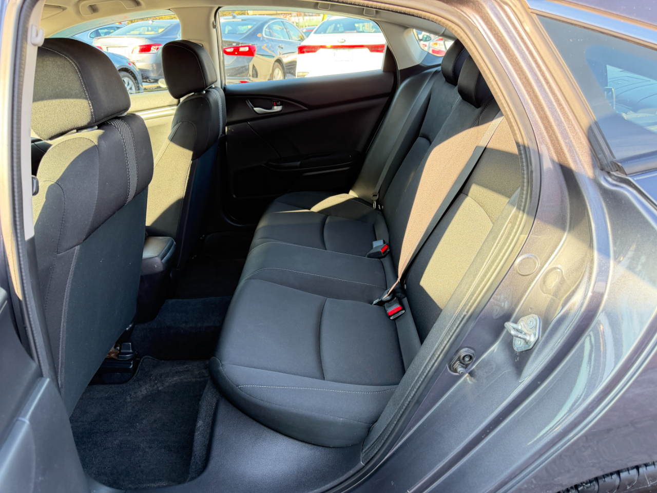 Honda Civic LX Sedan CVT 2017