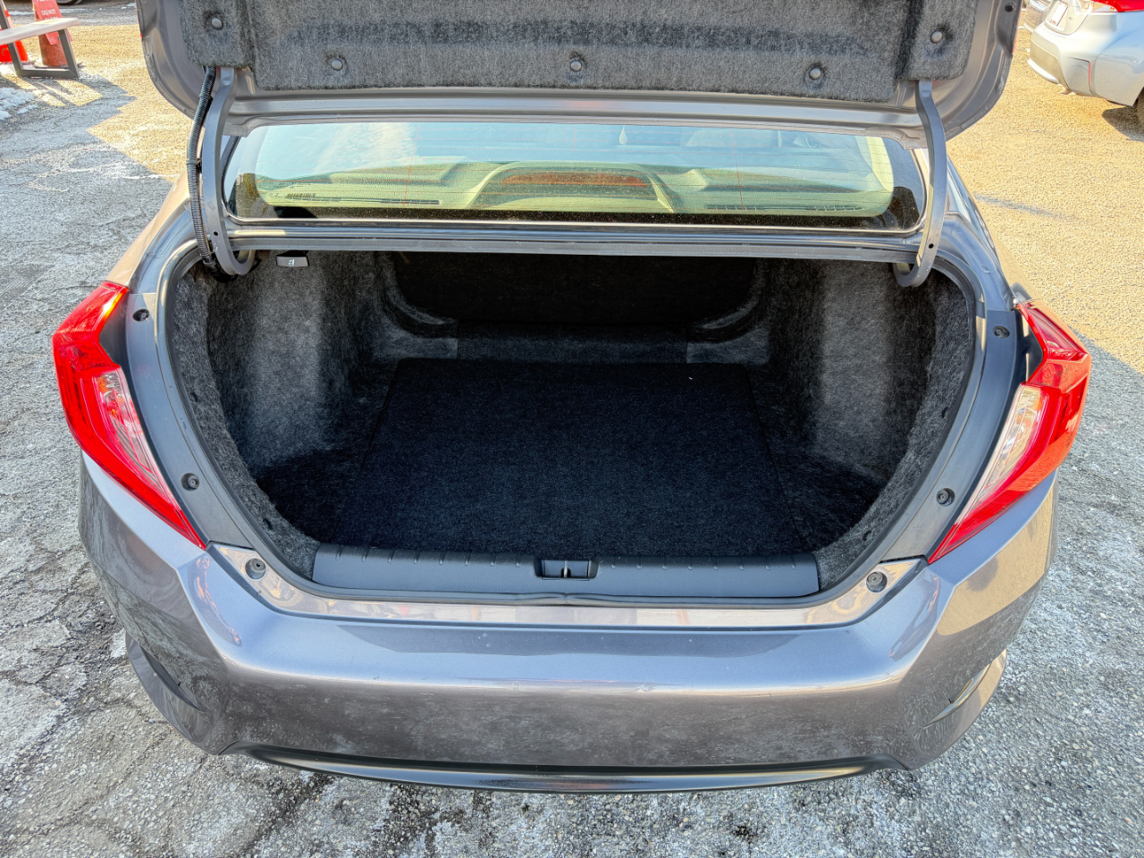 Honda Civic LX Sedan CVT 2017