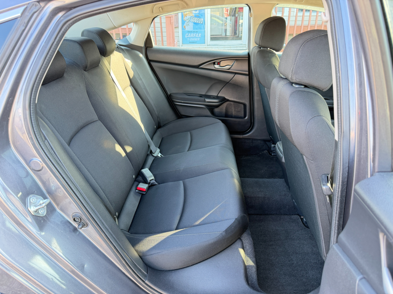 Honda Civic LX Sedan CVT 2017