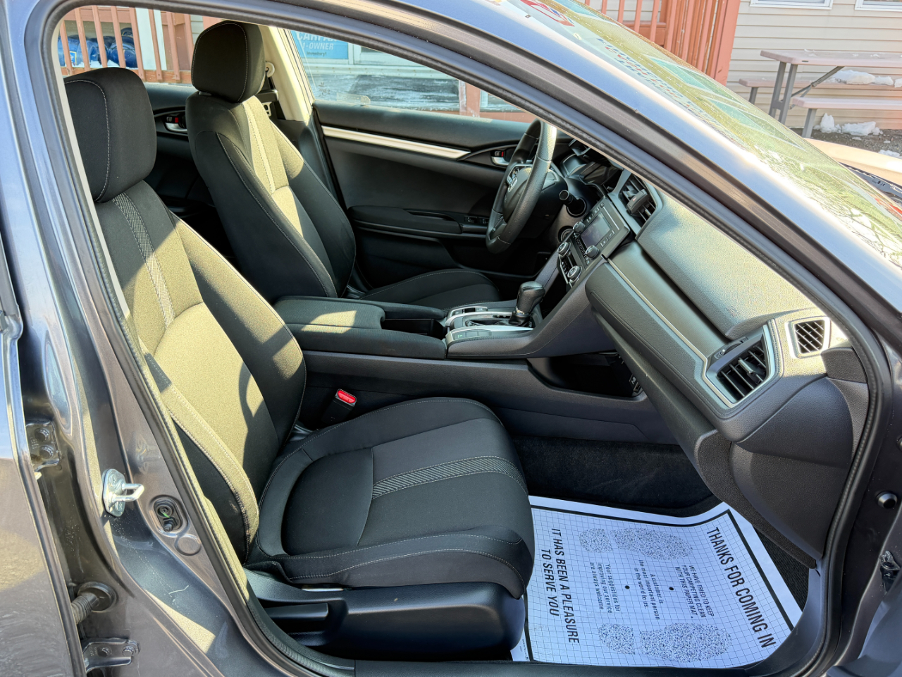 Honda Civic LX Sedan CVT 2017