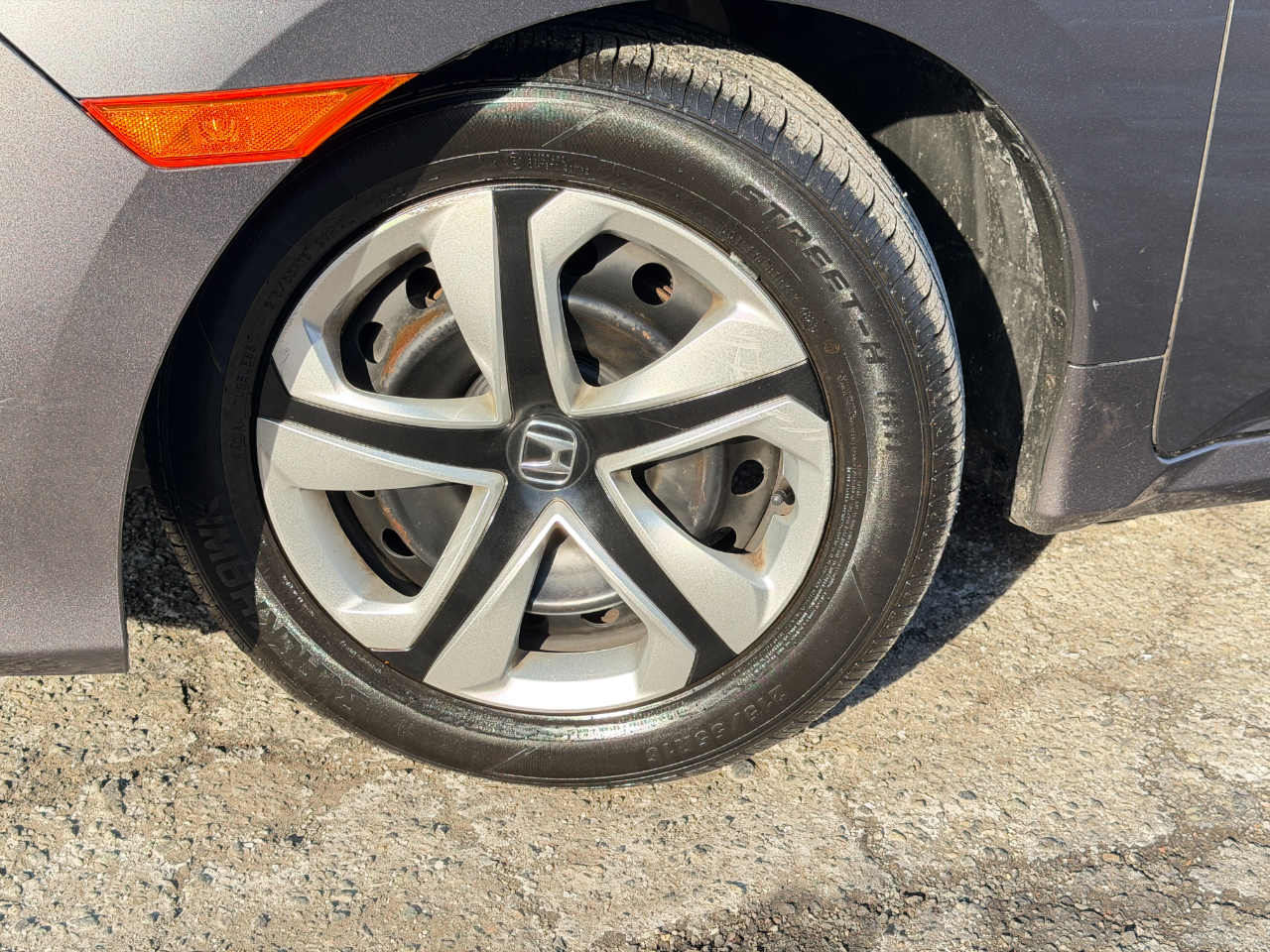 Honda Civic LX Sedan CVT 2017