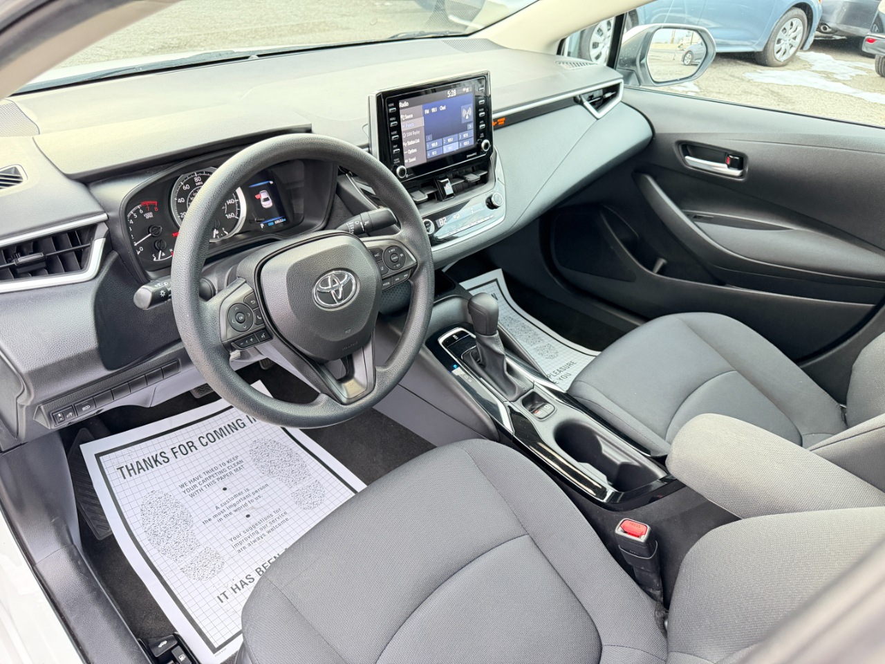 Toyota Corolla LE 2021