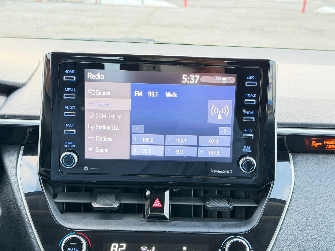 Toyota Corolla LE 2021