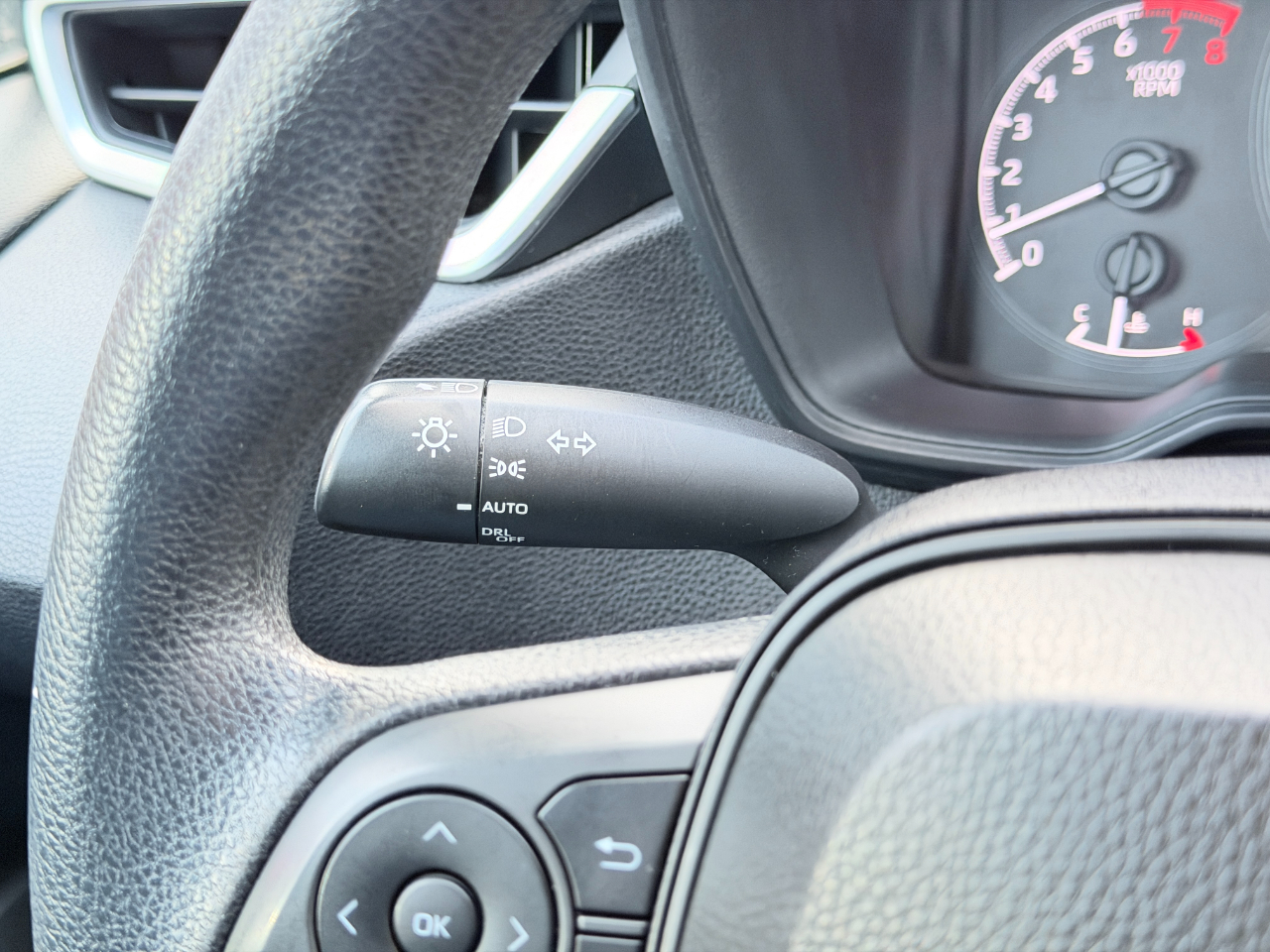 Toyota Corolla LE 2021