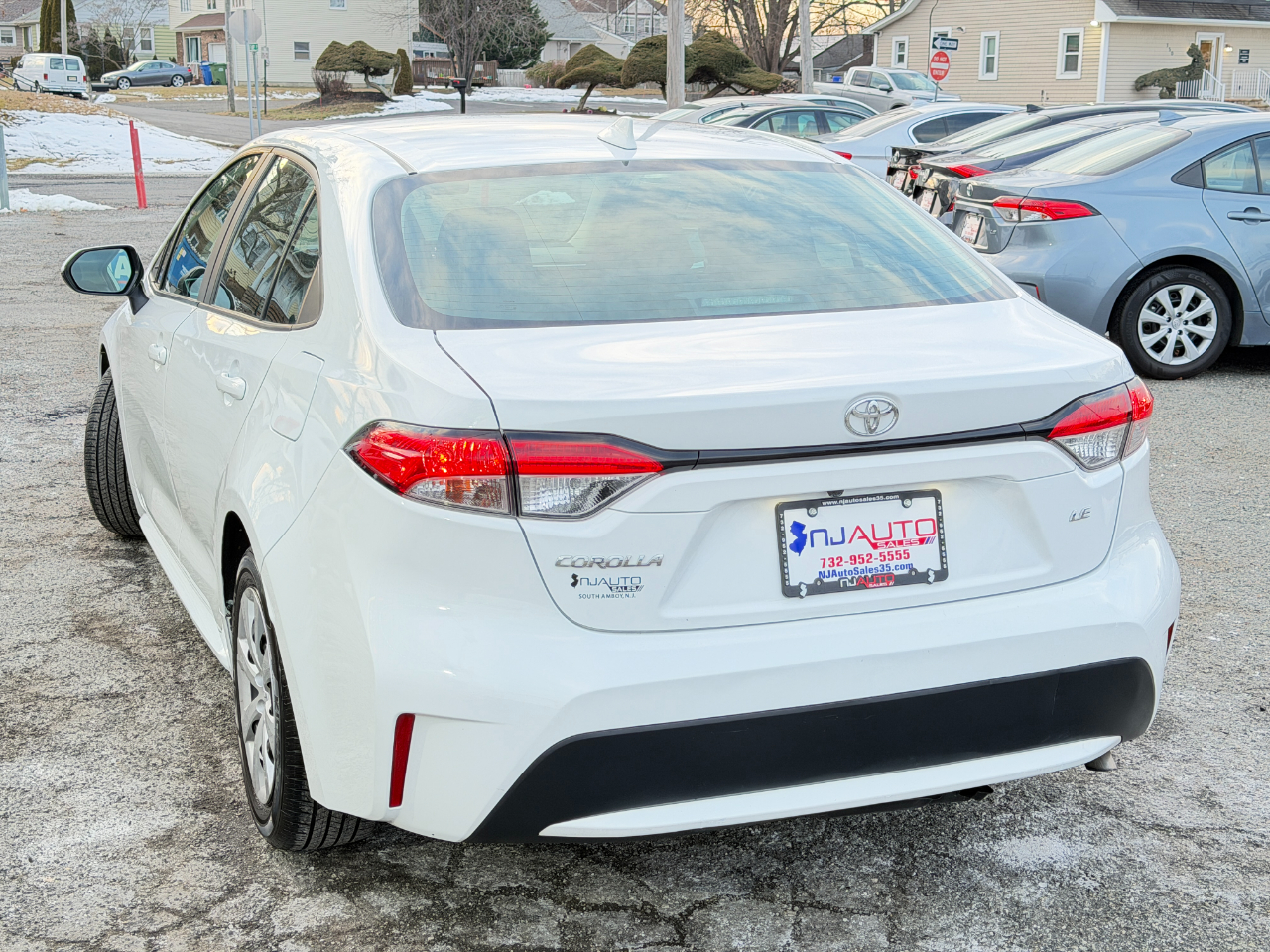 Toyota Corolla LE 2021