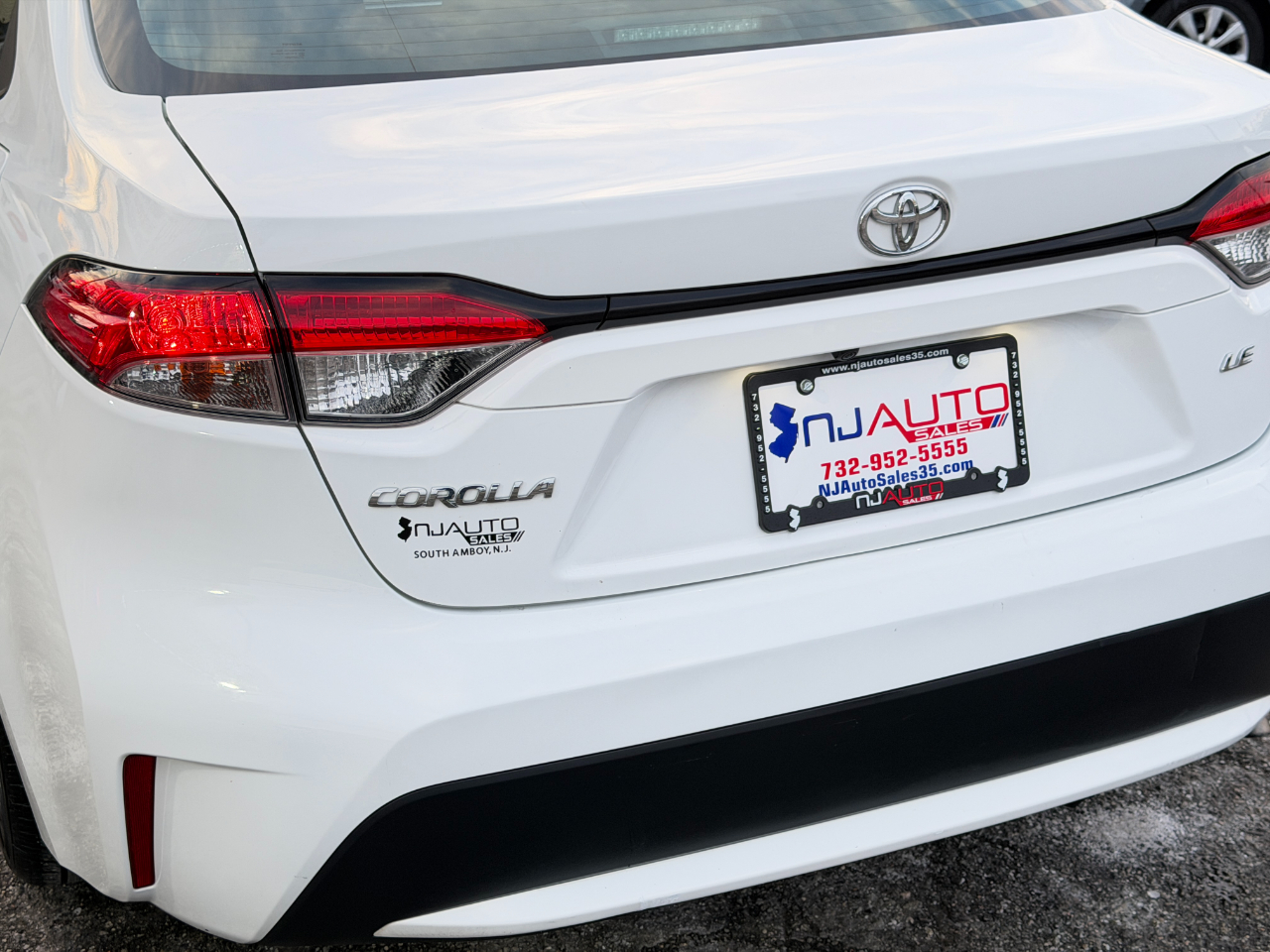 Toyota Corolla LE 2021