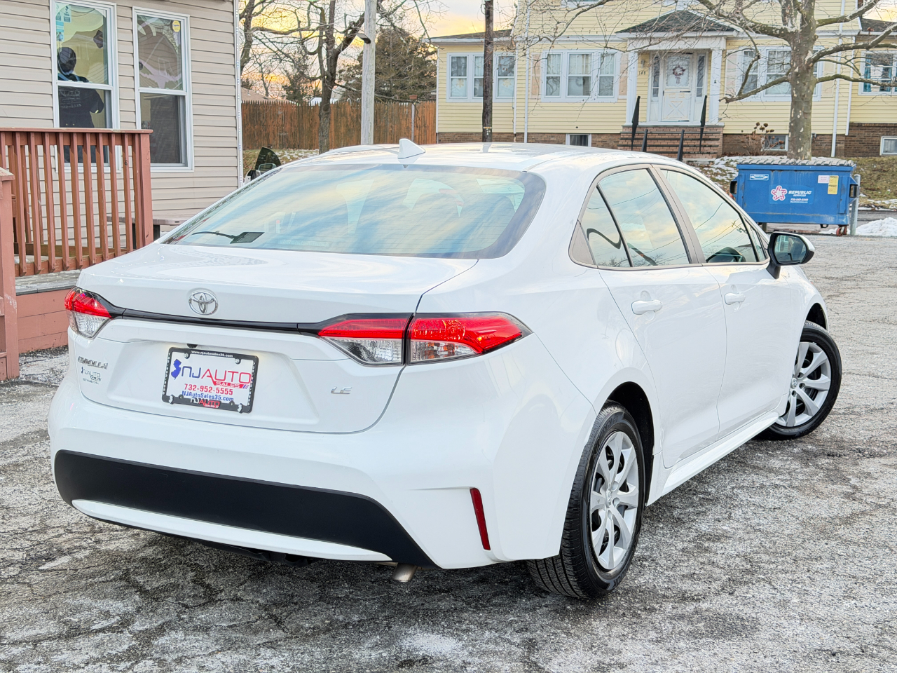 Toyota Corolla LE 2021